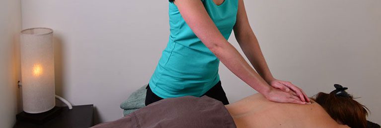Female Myotherapist Port Melbourne