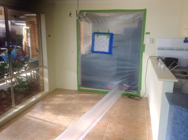 Mould containments for workzone and to prevent airborne pollutants spreading 7